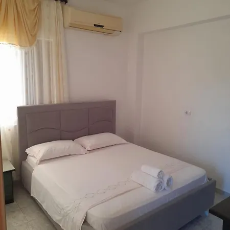 Festim Apartment *