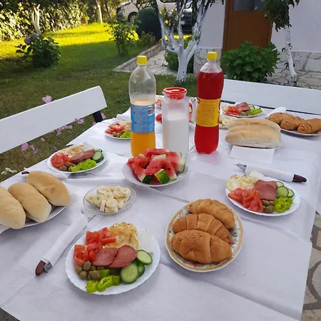 Festim Apartment Ksamil