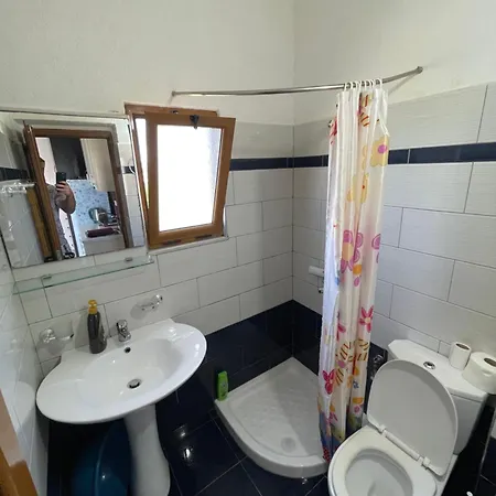 Festim Apartment *