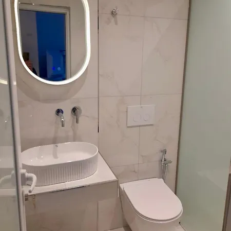 Festim Apartment
